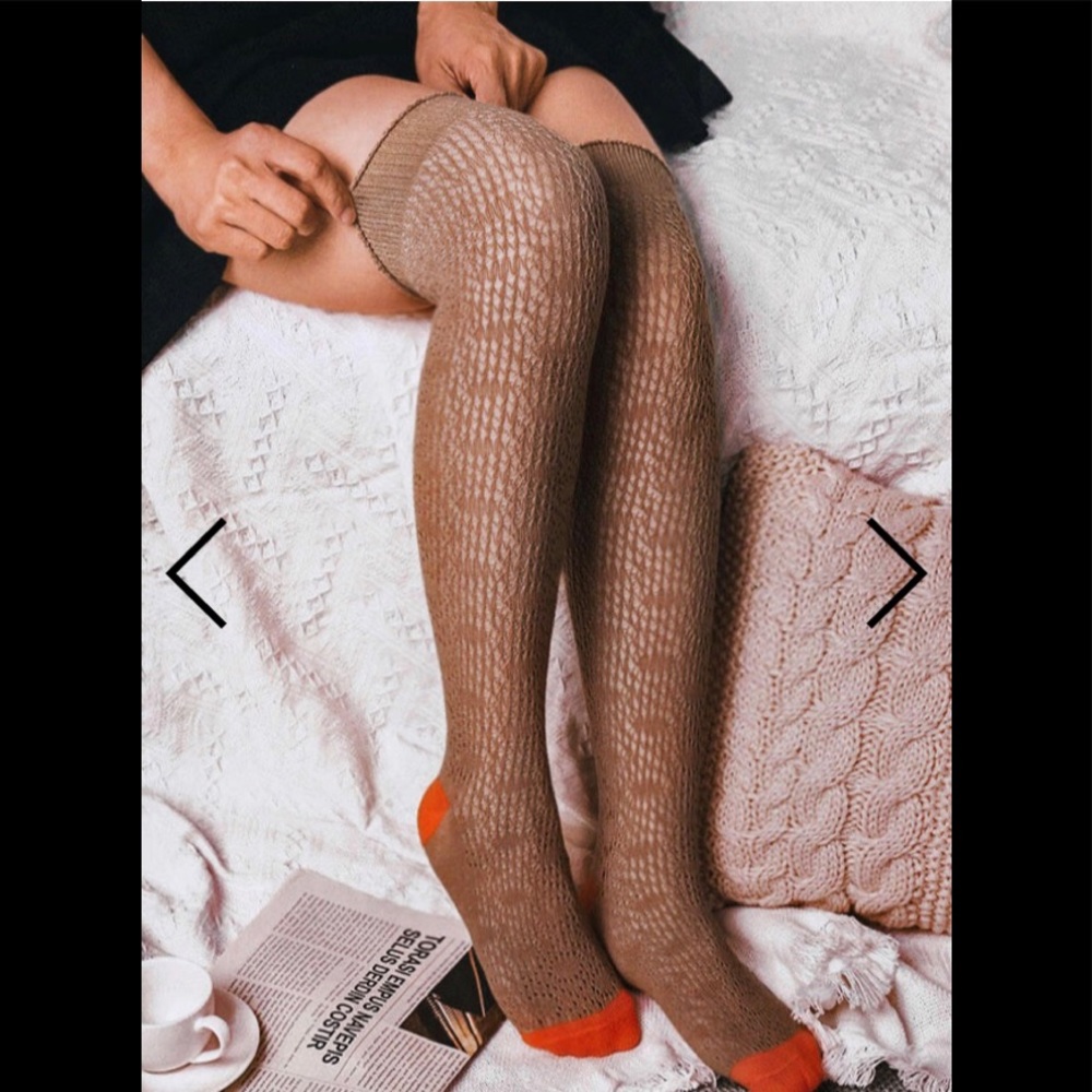 Geometric Patterns Color RED Over Knee Knitted Socks